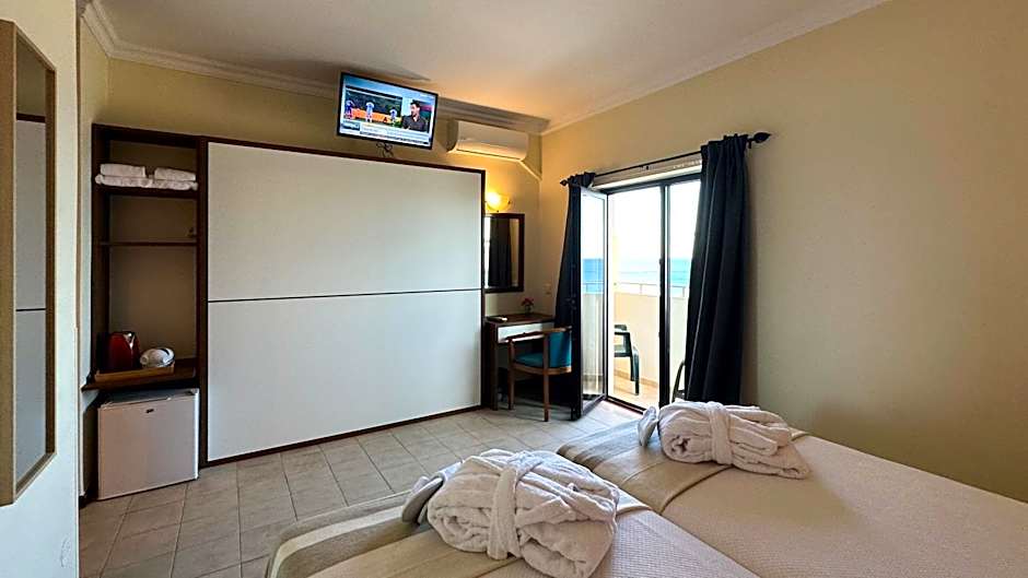 Hotel Avenida Praia