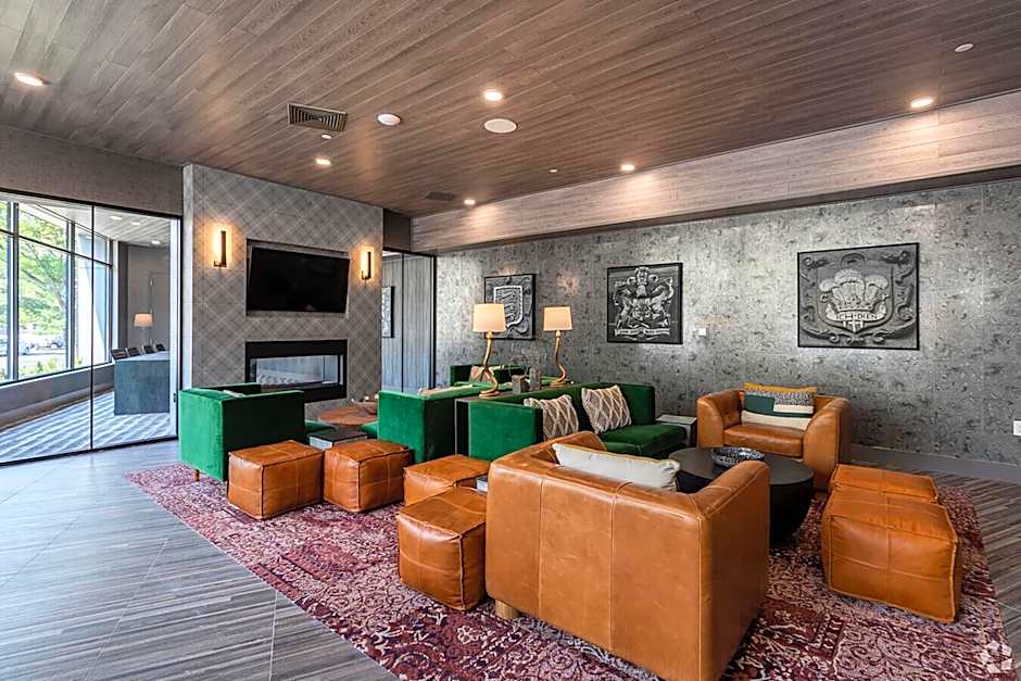 Luxury Furnished Apartments by Hyatus Downtown at Yale