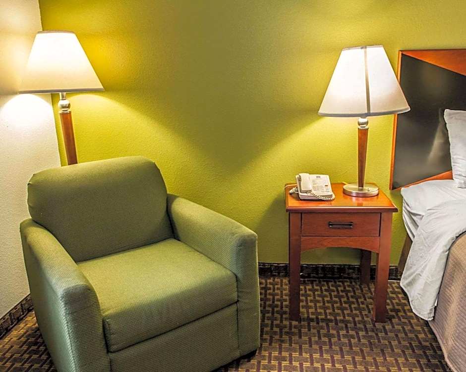 Sleep Inn South Bend Airport