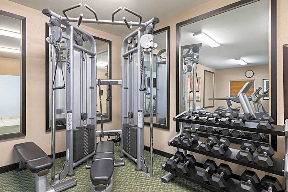 Candlewood Suites Bismarck By IHG