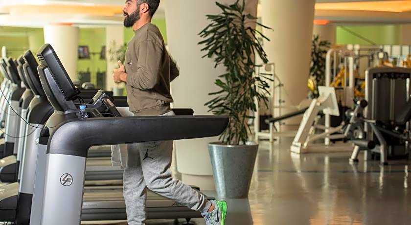 Four Seasons Hotel Riyadh at Kingdom Centre