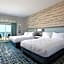 Hampton Inn & Suites Manistee Waterfront