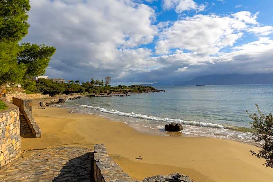 Beach Walk Luxury Suites