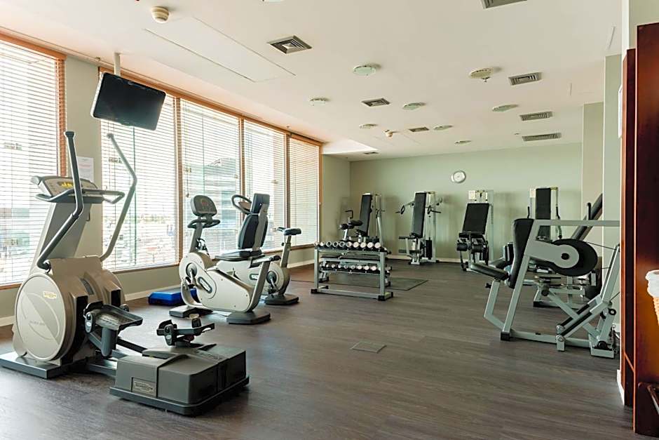 Courtyard by Marriott Warsaw Airport