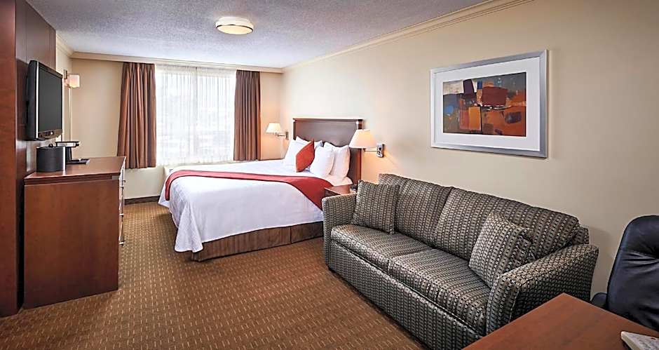 Best Western Plus Guildwood Inn