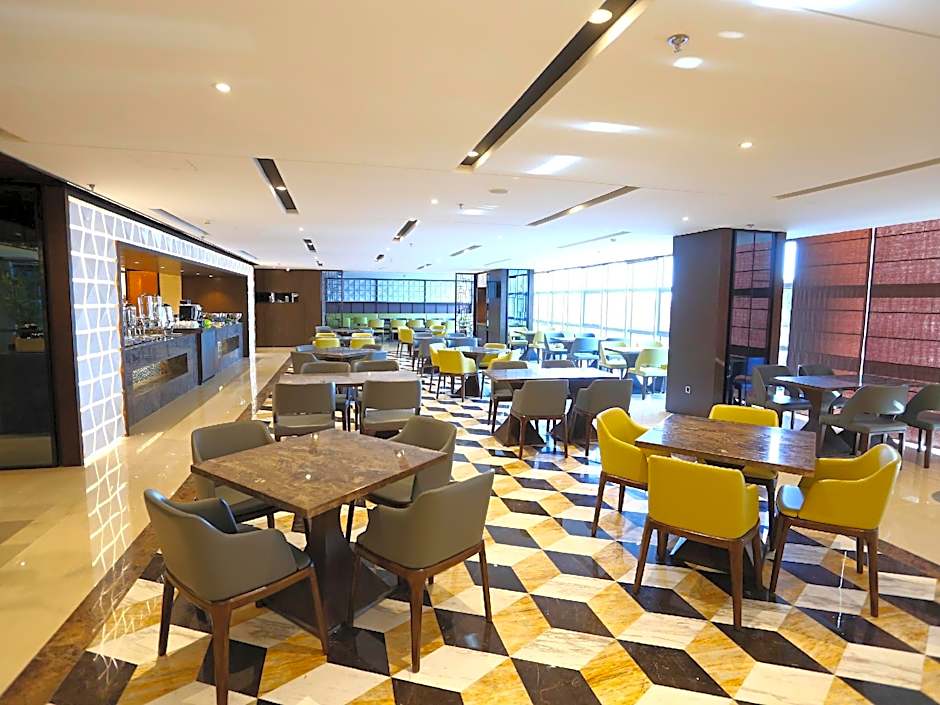Mercure Panjin