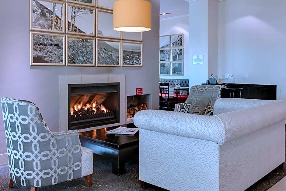 Protea Hotel by Marriott Cape Town Tyger Valley