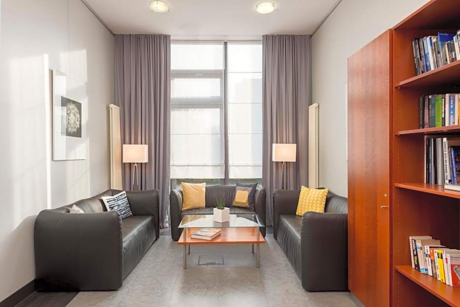 Hotel Wolfsburg Centrum Affiliated by Melia