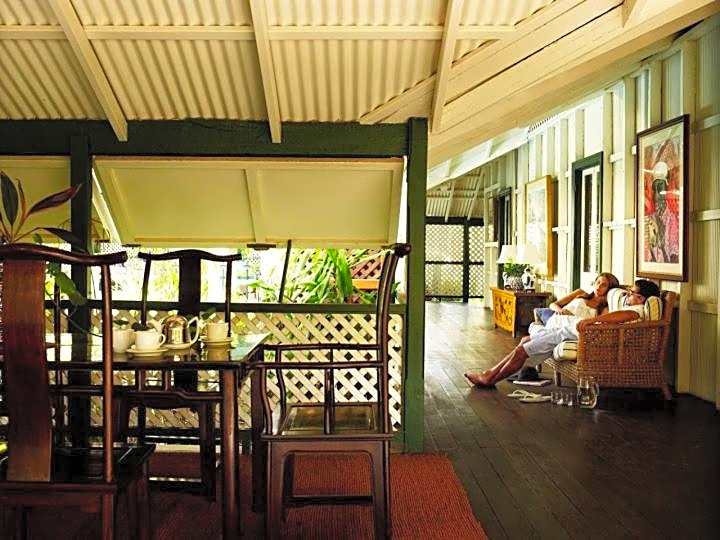 Pinctada McAlpine House
