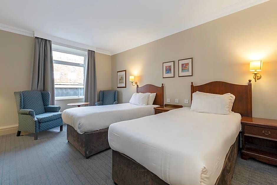 Winchester Wessex Hotel by Sunday