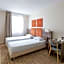 Kyriad ChambÃ©ry Centre - HÃ´tel et RÃ©sidence