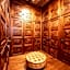 Exclusive Luxury Guest Center House