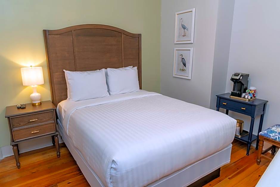 Inn On St. Ann, A French Quarter Guest Houses Property