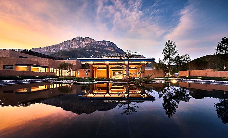 Hotel Indigo Lugu Lake By IHG