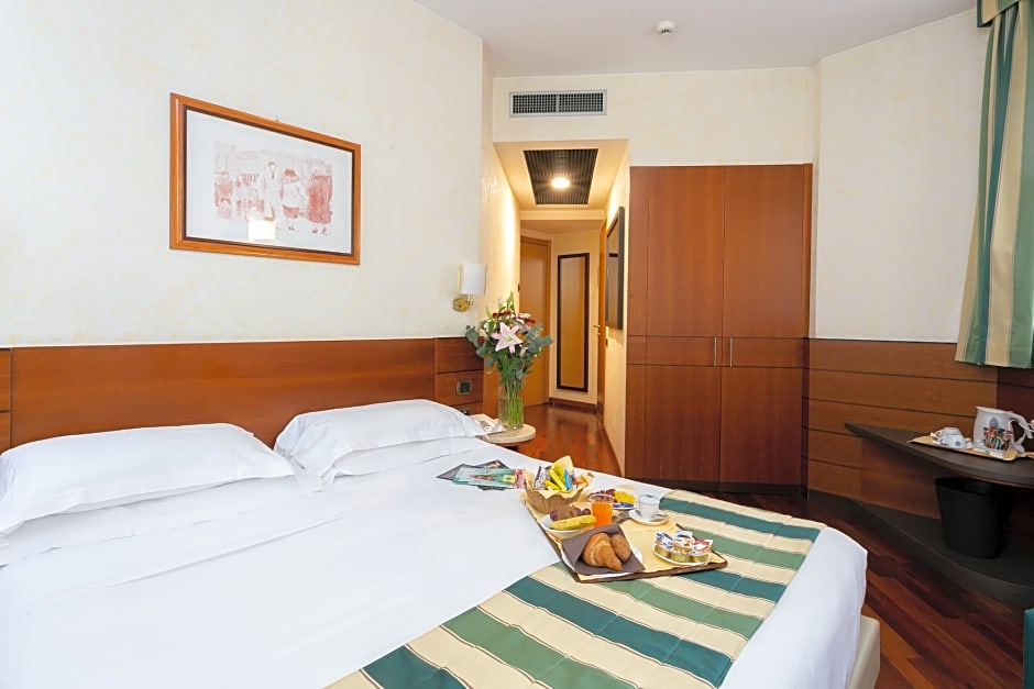 Hotel Mirage, Sure Hotel Collection by Best Western