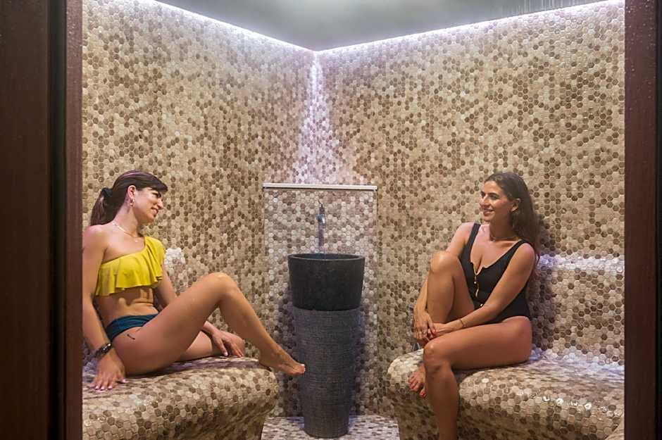 Hyperion City Hotel & Spa