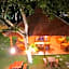seno guesthouse and cafe