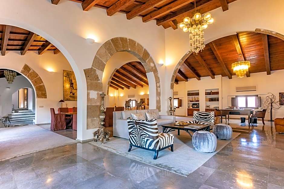 Palacio Can Marques by Puro