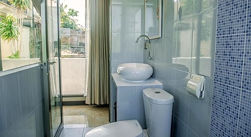 Bombora Surf Camp Hotel