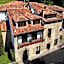 Hotel Santillana