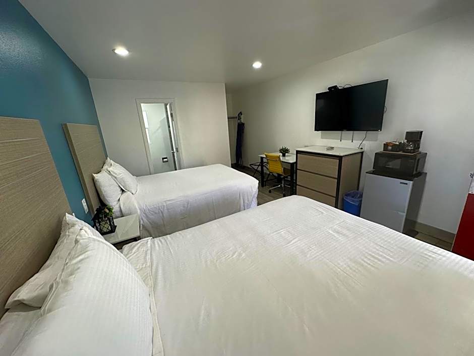 Town and Country Inn