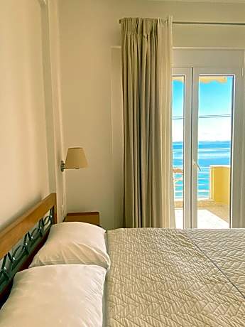 Standard Double or Twin Room with Sea View
