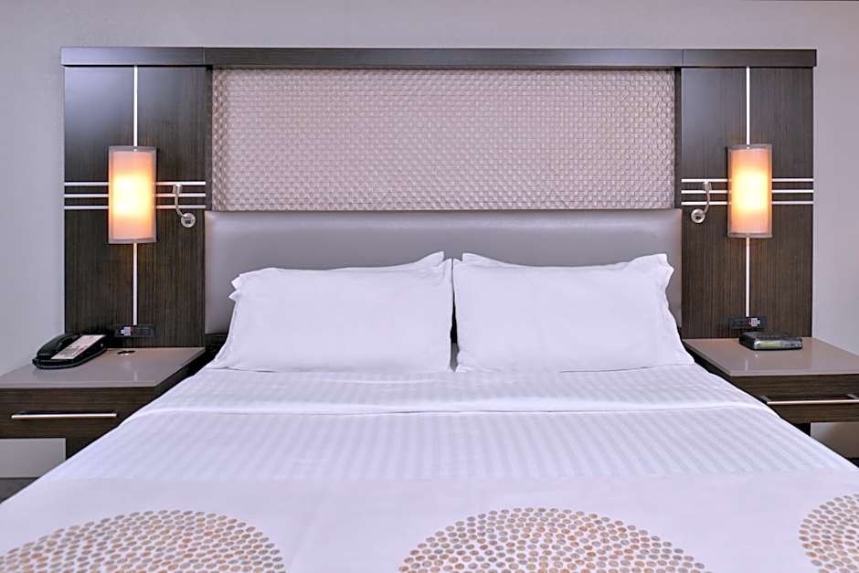 Holiday Inn Dallas-Richardson By IHG