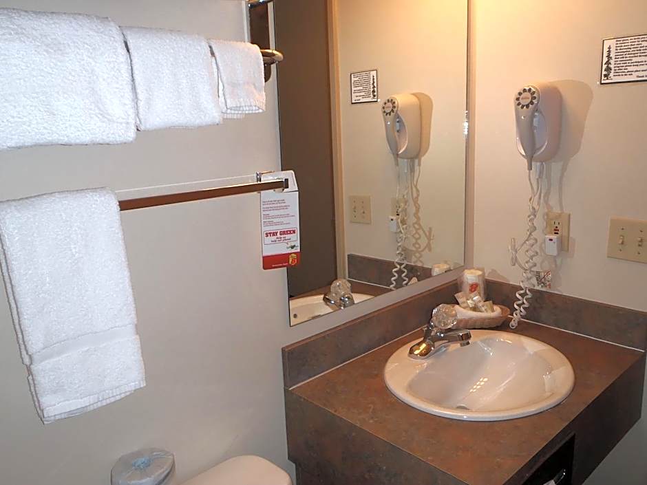 Super 8 by Wyndham Pincher Creek AB