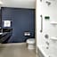 Fairfield Inn & Suites by Marriott Toronto Mississauga