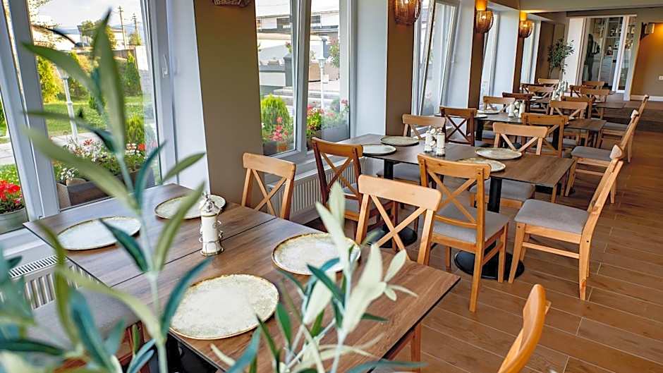 Pensiunea Sarmis Cristal