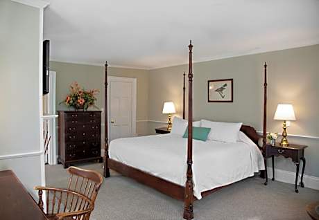 Concord's Colonial Inn