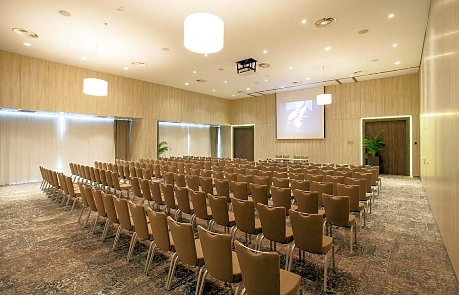 Kronwell Brasov Hotel