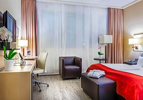 Premium Twin Room