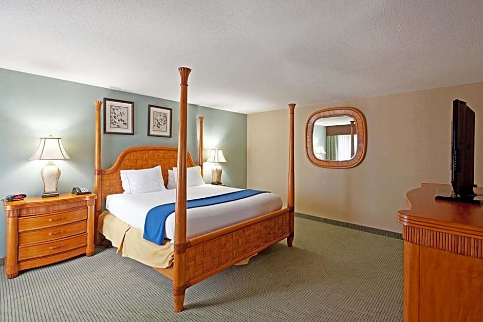 Holiday Inn Express and Suites Meriden By IHG