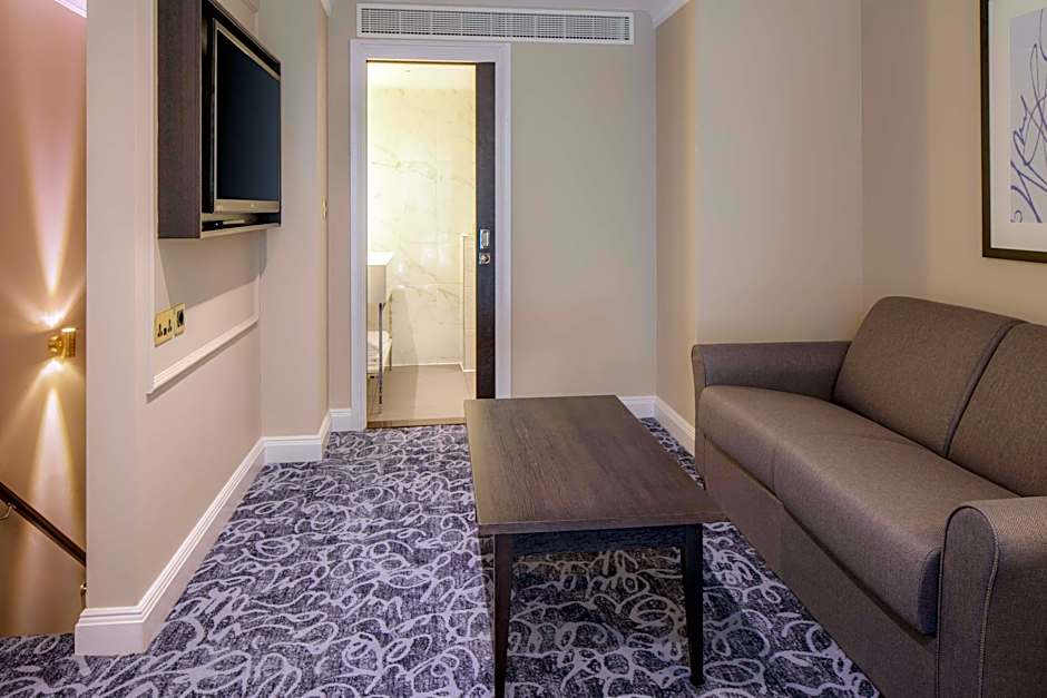 Photo 1 of 13 of Suite