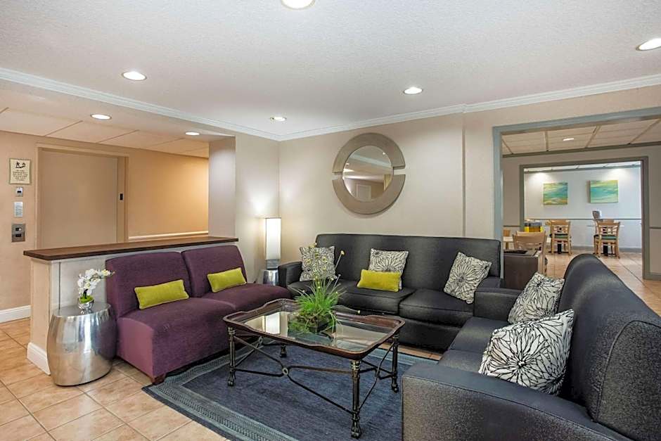 La Quinta Inn & Suites by Wyndham Melbourne