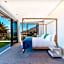 Amara 2 -Designer Penthouse with Solar Power