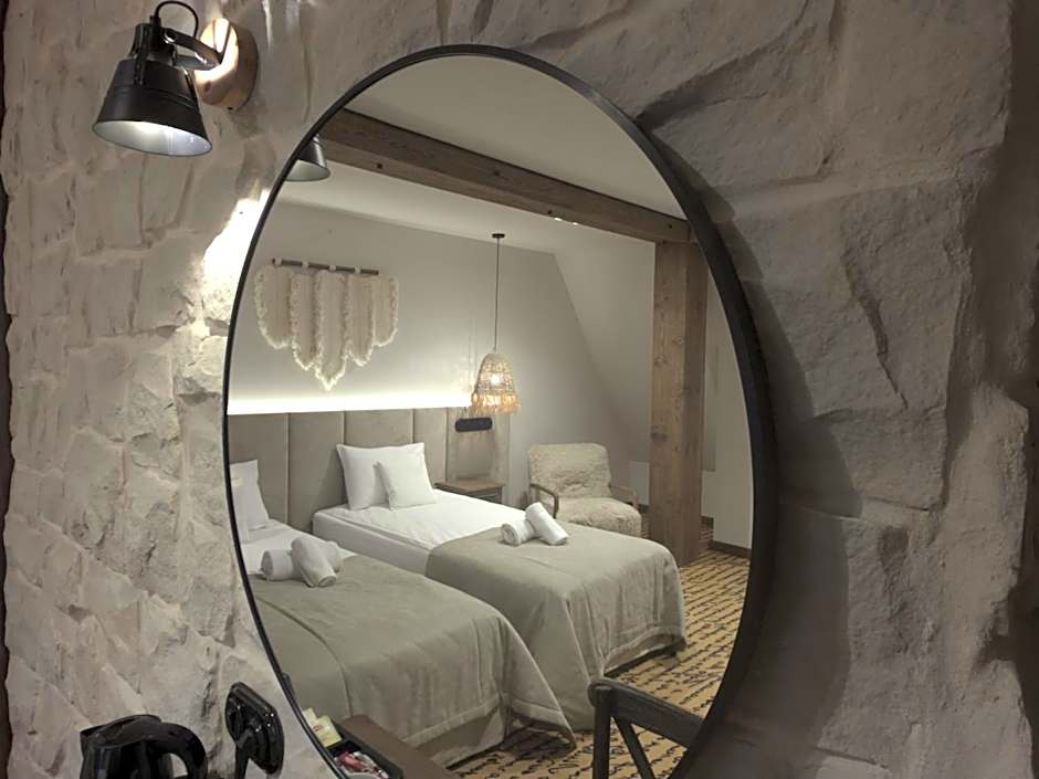 Dwór Bogucin Hotel&Restauracja