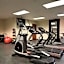 Hampton Inn By Hilton Woodbridge, Nj