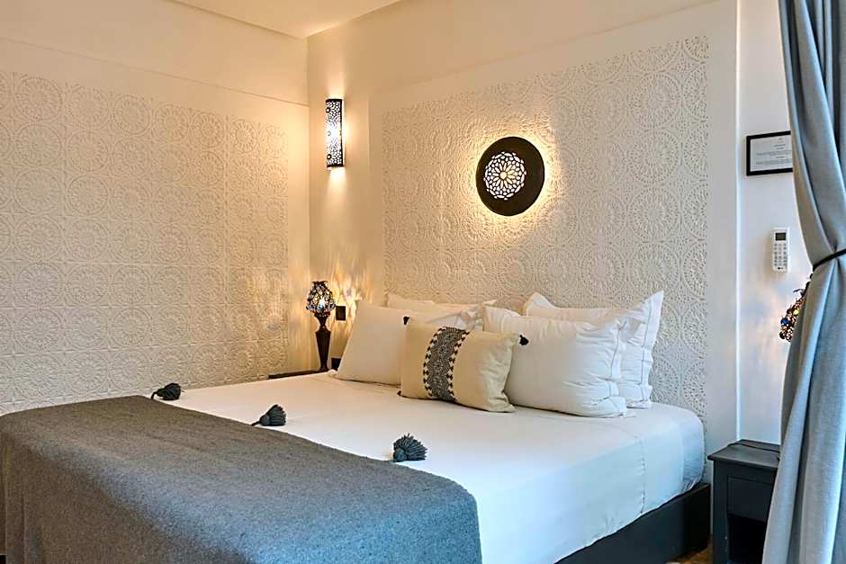 Riad Miloud en exclusivité 10 P au cœur de la Médina