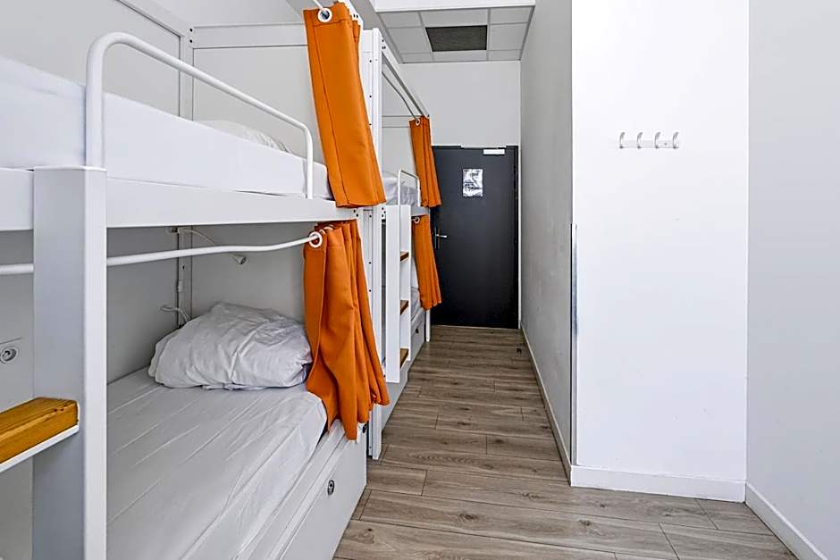 Le Couvent - Hostel