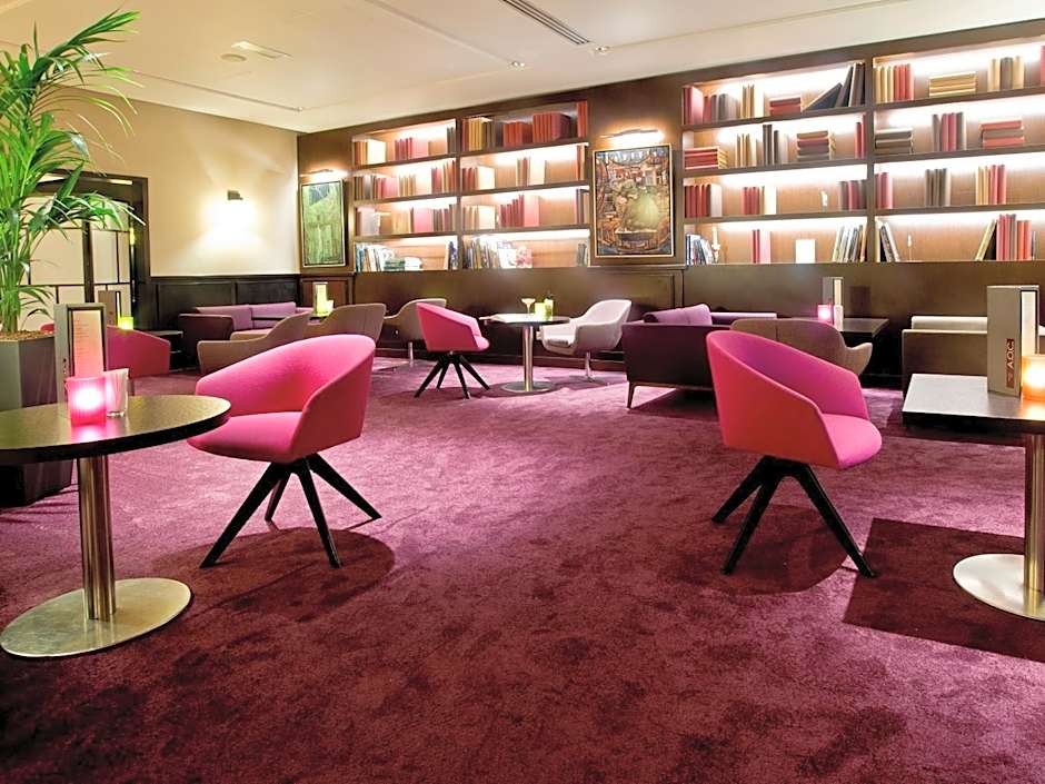 DoubleTree by Hilton Paris Boulogne