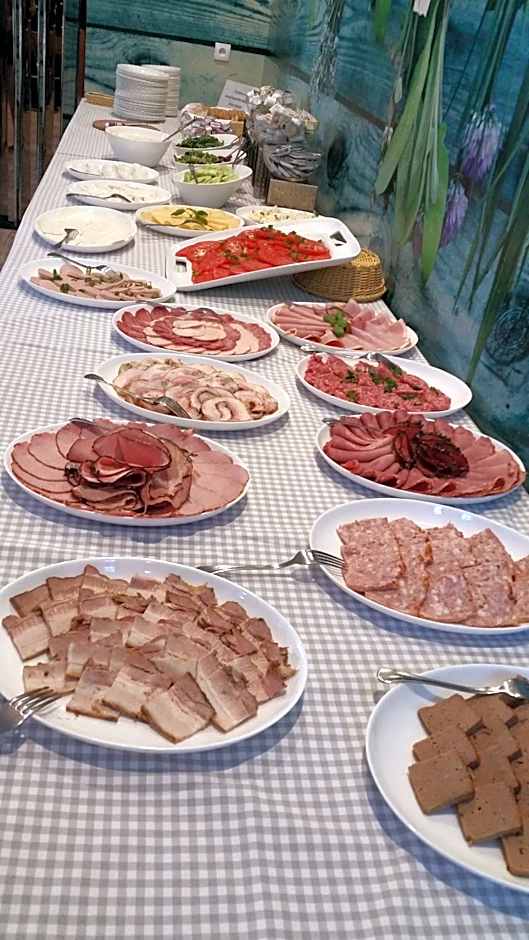 OW Krakus I - pokoje i domki