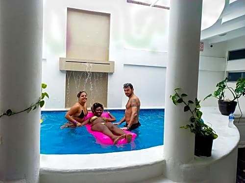 Suites & Hostel 2 con 5 Av