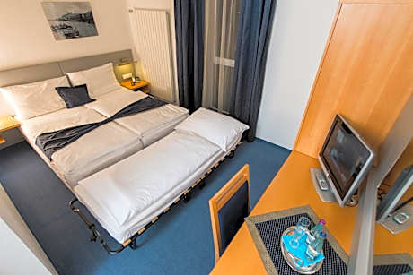 Double Room with Extra Bed