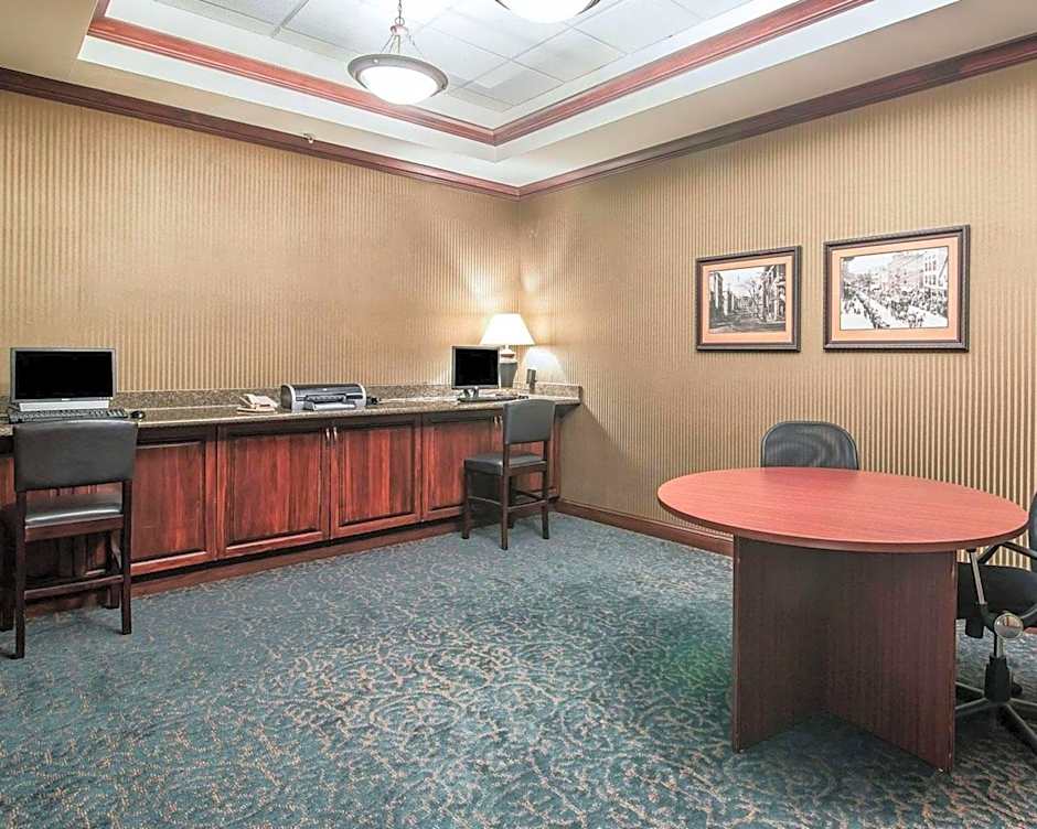 The Marx Hotel - Downtown - University Area