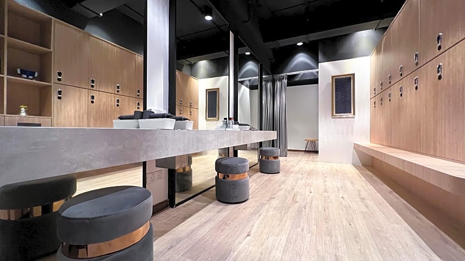 The Yanné, Onsen Hotel