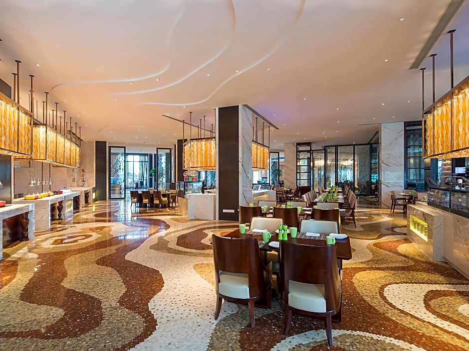 Sheraton Changde Wuling Hotel
