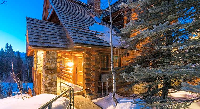 Mountain Lodge Telluride