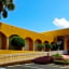 Days Inn & Suites by Wyndham Clermont